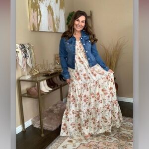 September Modest
Maxi in Vintage Rose